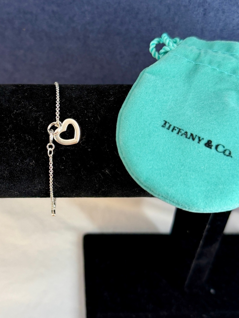 TIFFANY & CO. Sterling Silver Open Mini Solid 4 Hearts Bracelet; 7.75” w/ COA - Picture 2 of 14